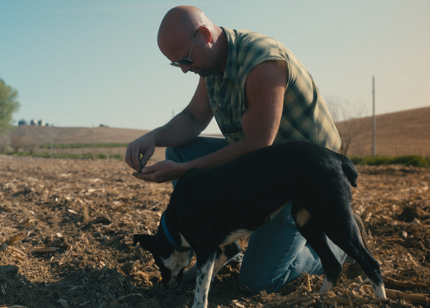 Iowa regenerative farmer Kelly Garrett named Top Producer Award